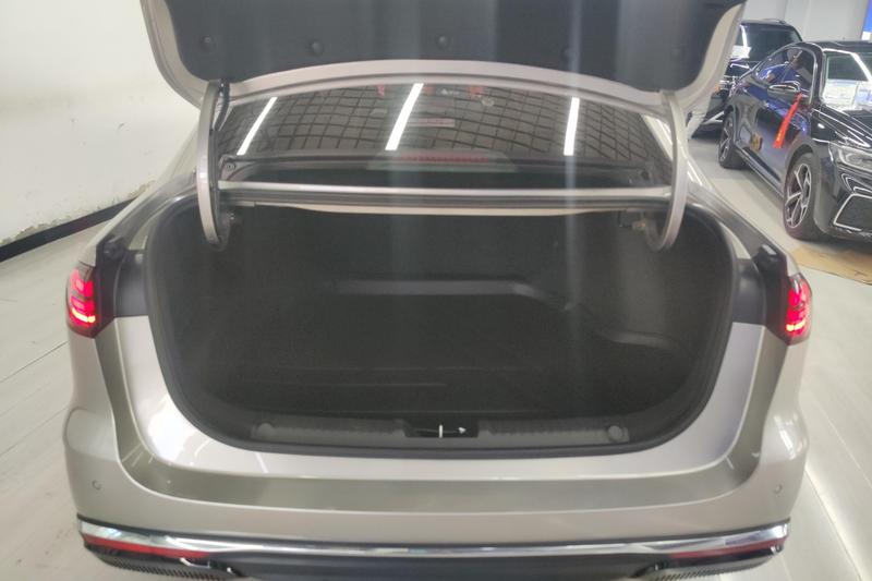 Geely Galaxy Starshine 6, 2025 — фото 12 из 12