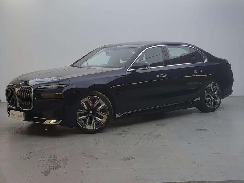 BMW i7, 2023 — купить в Иванове под ключ