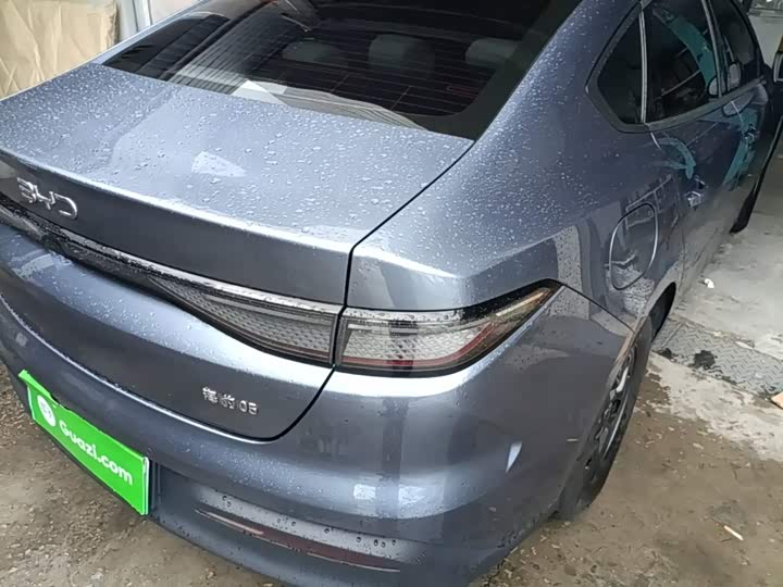 BYD Seal 05 DM-i Hybrid, 2025 — фото 8 из 9