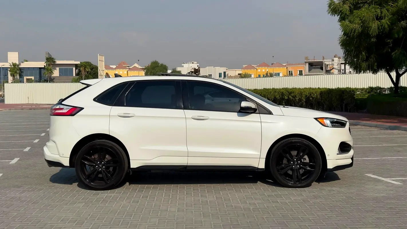Ford Edge, 2022 — фото 5 из 10