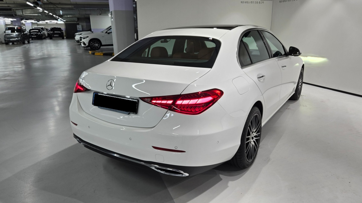 Mercedes-Benz C-Class, 2025 — фото 4 из 12