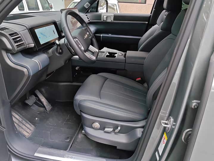 BYD FangChengBao Titanium 7 (Tai 7), 2025 — фото 9 из 9