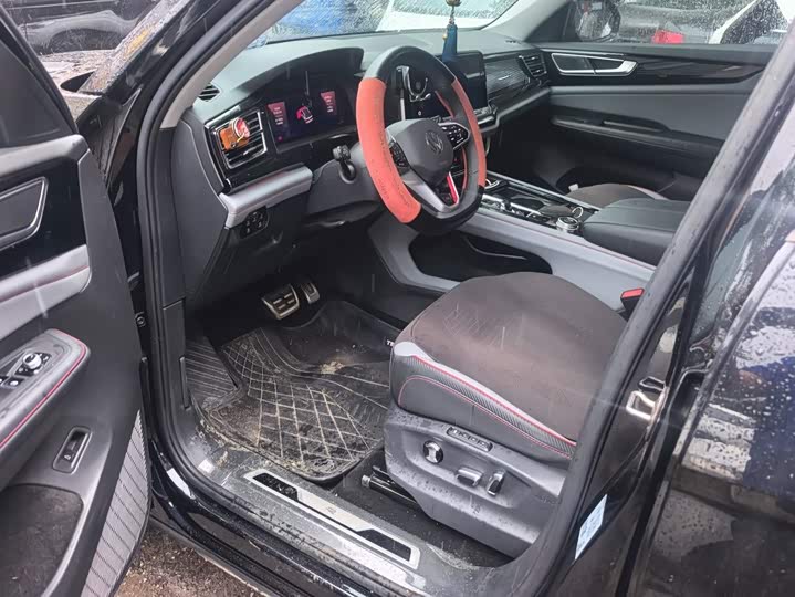 Volkswagen Teramont X, 2023 — фото 9 из 9