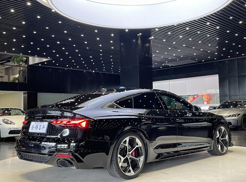 Audi RS 5, 2025 — фото 4 из 10