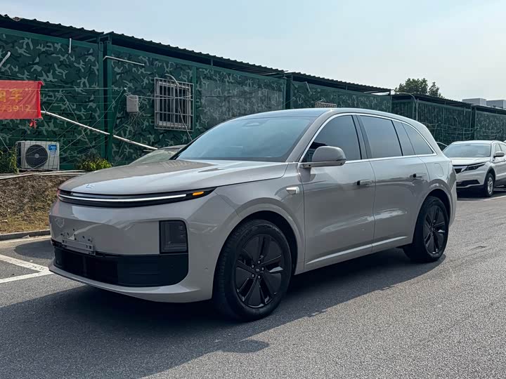 LiXiang L6, 2024 — купить в Иванове под ключ