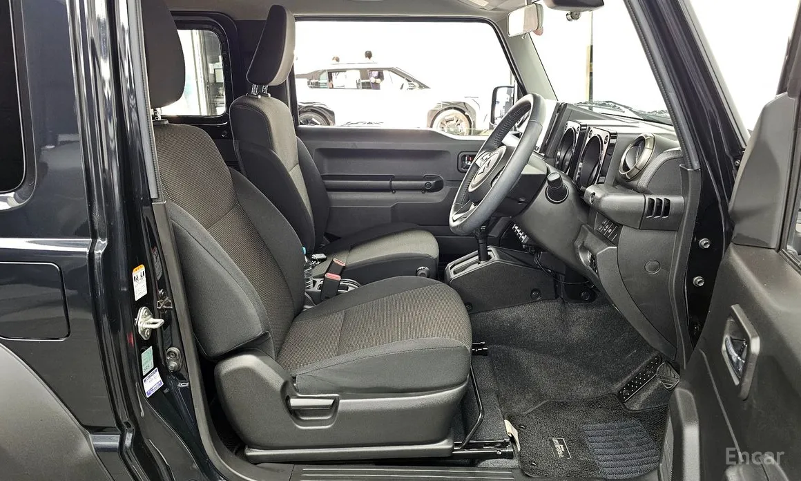 Suzuki Jimny, 2023 — фото 11 из 12