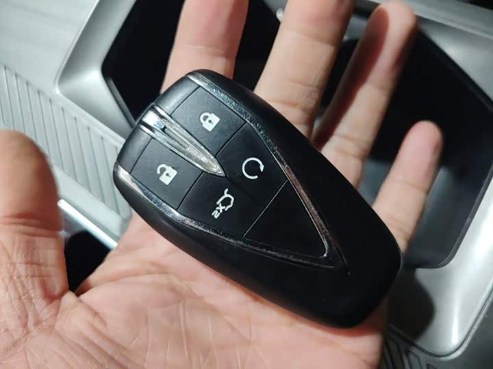 Changan Oshan Z6 Hybrid, 2023 — фото 9 из 9