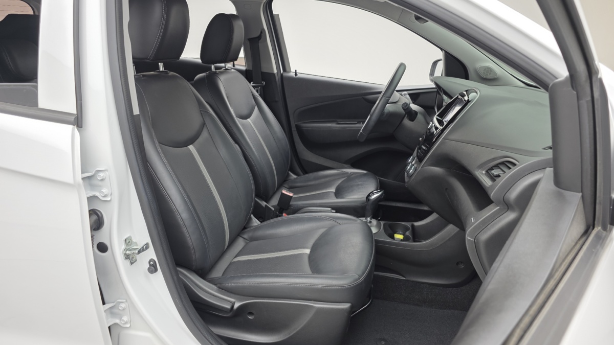 Chevrolet Spark, 2022 — фото 10 из 12