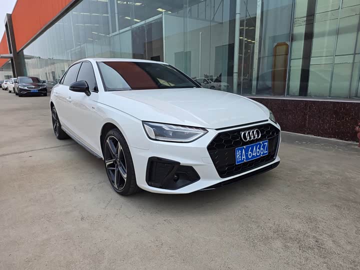 Audi A4L, 2025 — фото 2 из 9