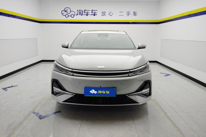 Geely Galaxy A7, 2026 — фото 2 из 12