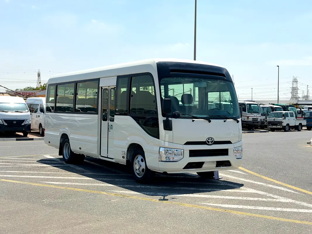 Toyota Coaster, 2026 — фото 2 из 10