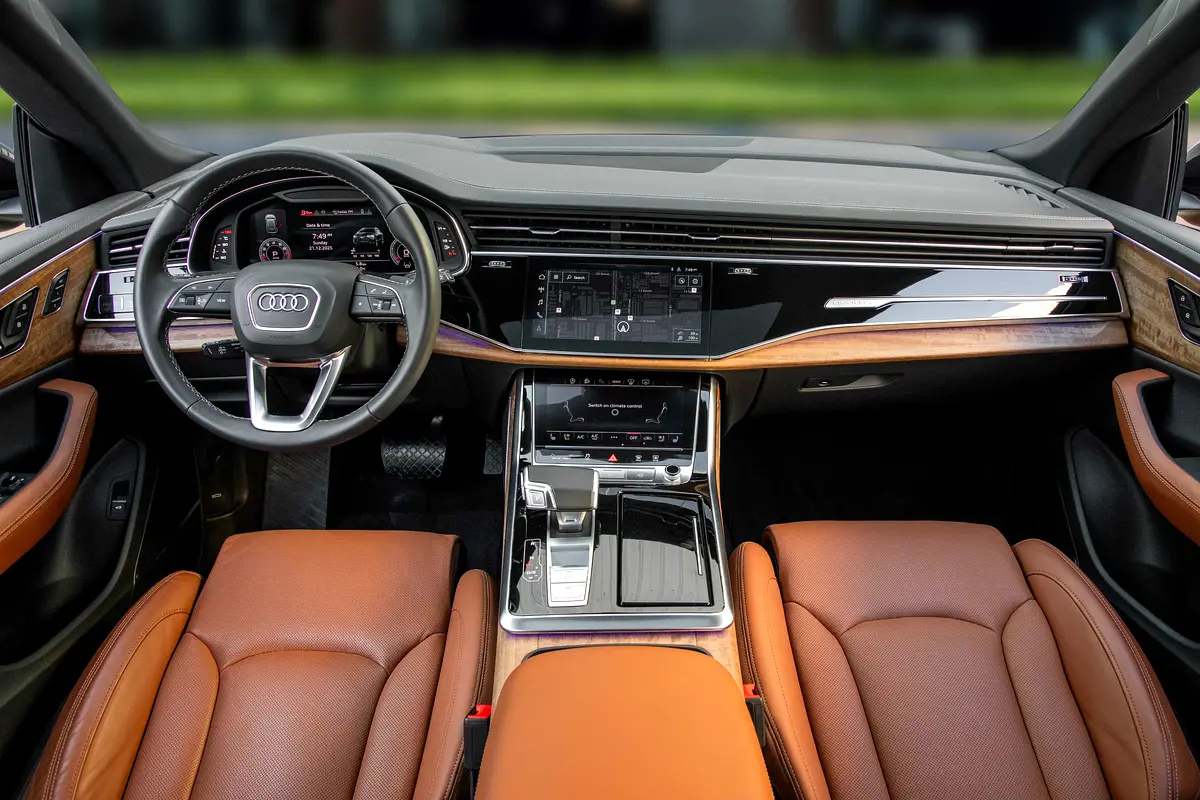 Audi Q8, 2024 — фото 8 из 10
