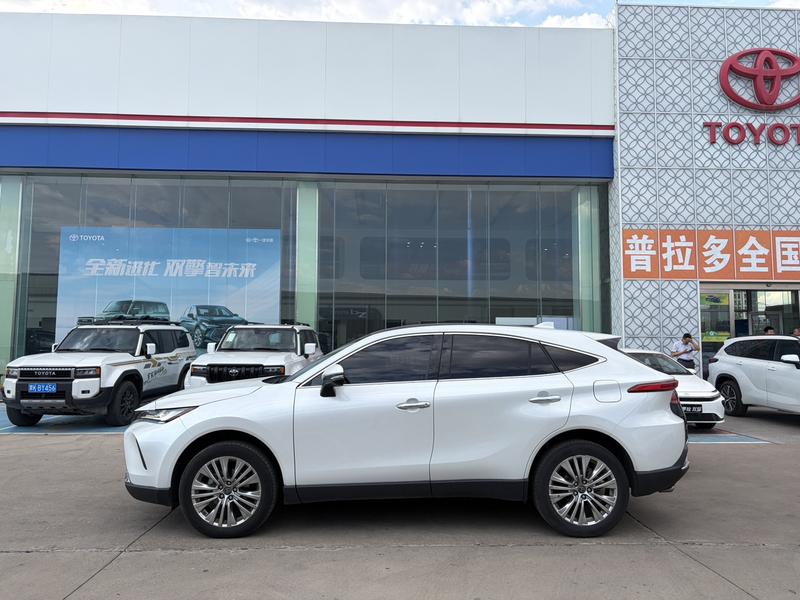 Toyota Harrier, 2023 — фото 3 из 10