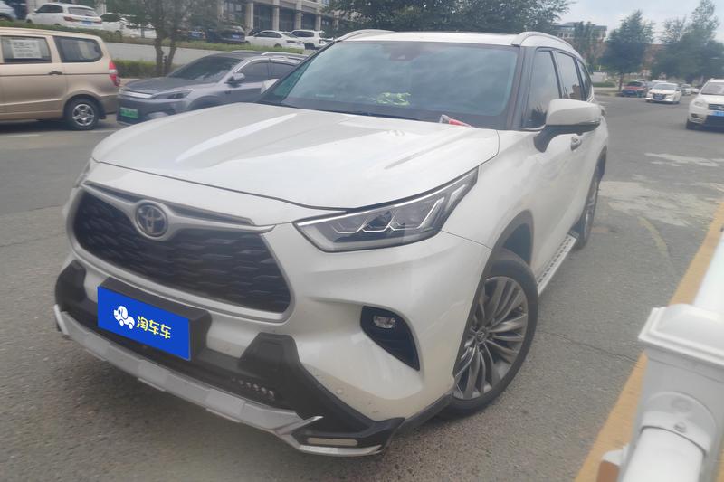 Toyota Highlander, 2022 — купить в Туле под ключ