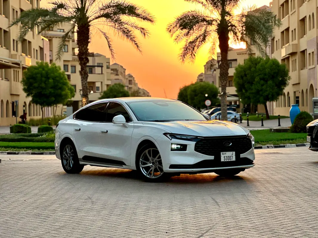 Ford Taurus, 2023 — фото 5 из 10