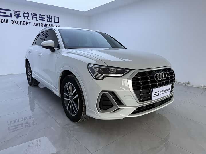 Audi Q3, 2022 — фото 3 из 9