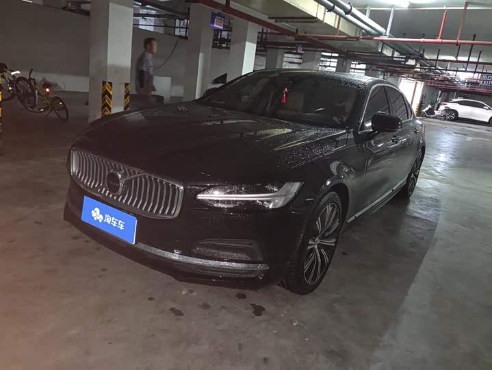 Volvo S90, 2025 — купить в Санкт-Петербурге под ключ
