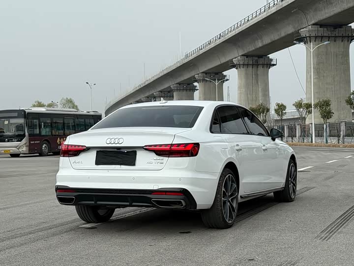 Audi A4L, 2024 — фото 4 из 9