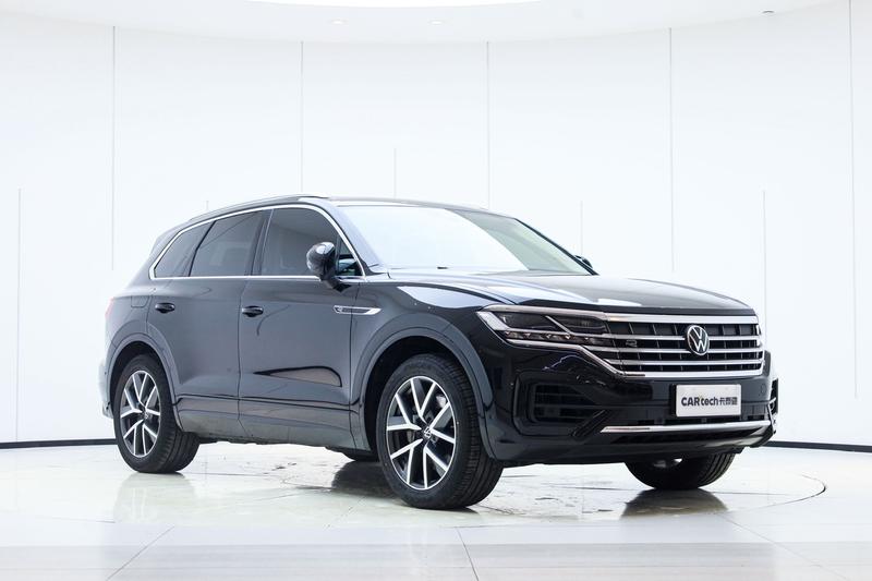Volkswagen Touareg, 2024 — фото 3 из 12