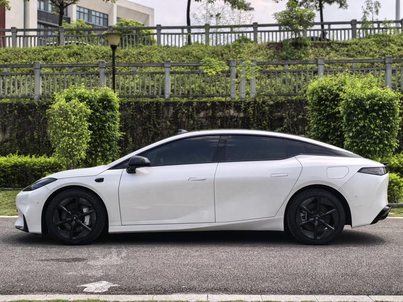 GAC Hyptec GT, 2025 — фото 4 из 10