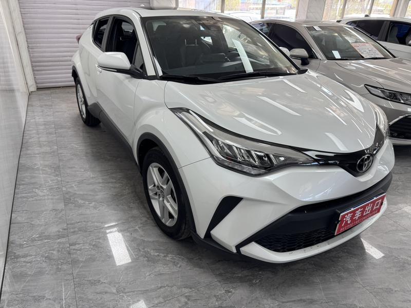 Toyota C-HR, 2022 — фото 3 из 10