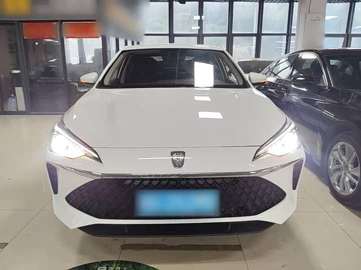Roewe i5, 2025 — фото 3 из 9