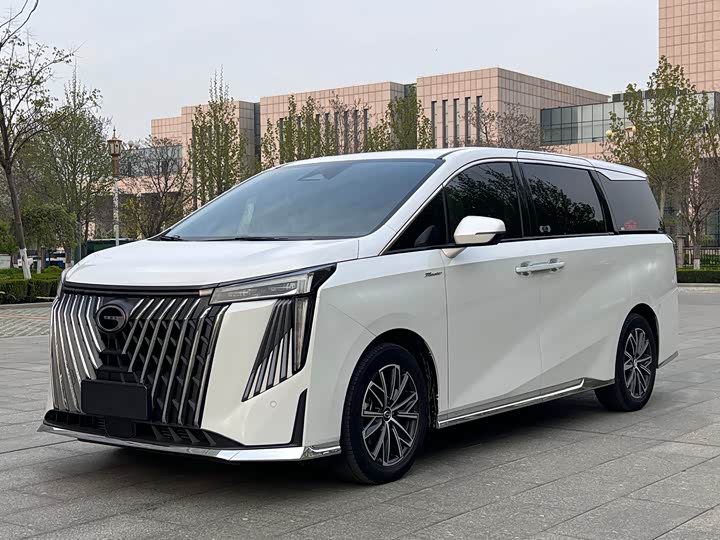 GAC Trumpchi M8, 2023 — купить в Москве под ключ