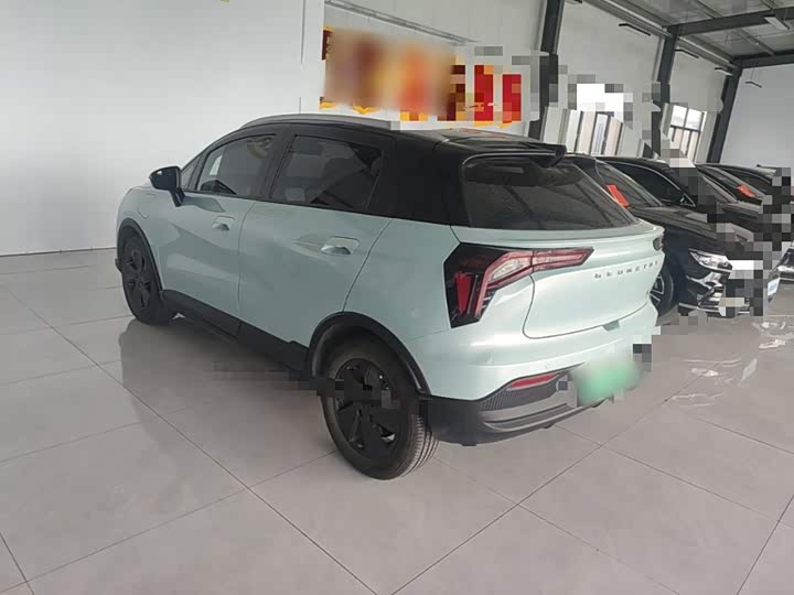 Geely Geometry E Firefly, 2022 — фото 5 из 9