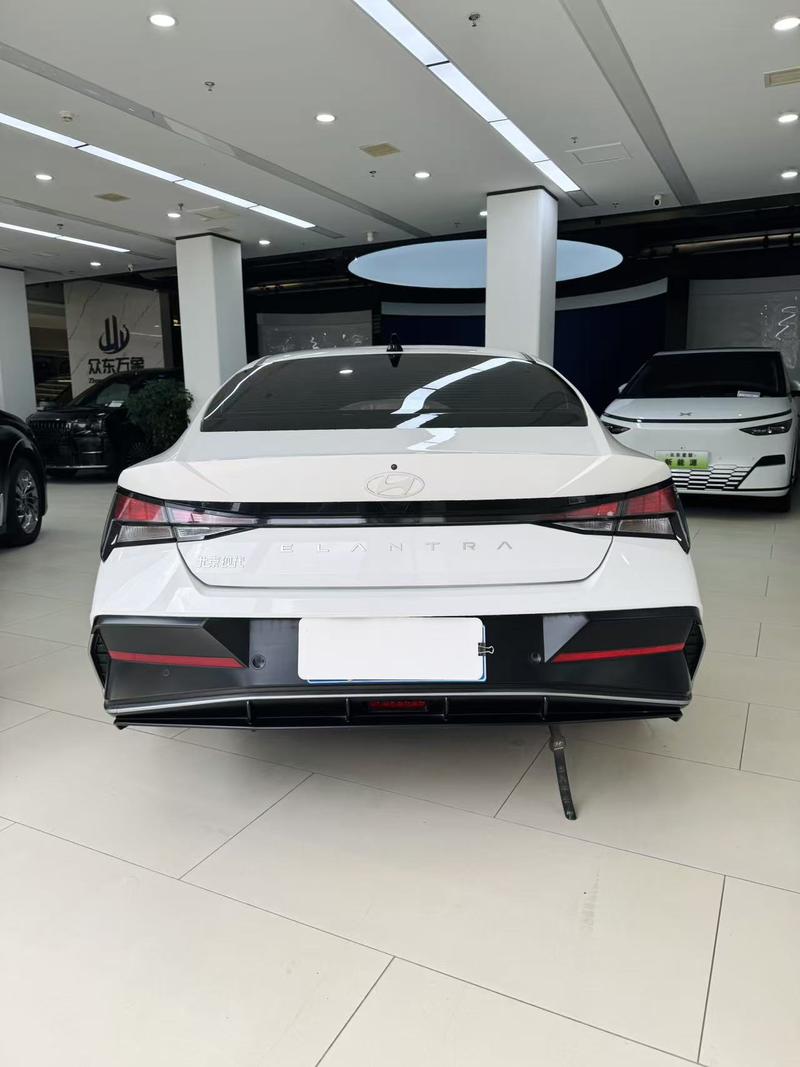 Hyundai Elantra N line, 2023 — фото 5 из 11