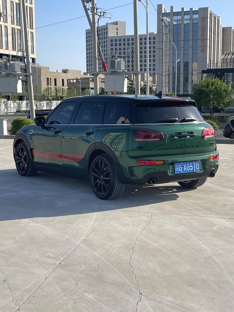 Mini Clubman, 2023 — фото 4 из 12