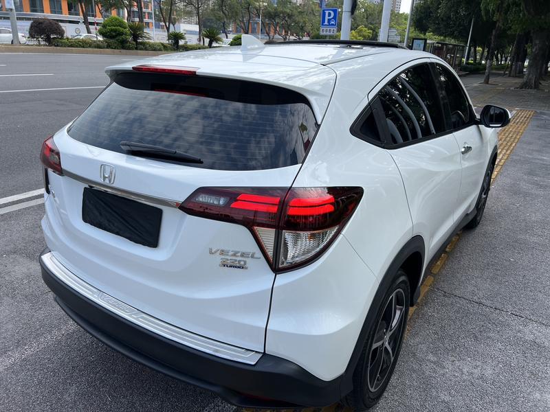 Honda Vezel, 2022 — фото 7 из 12