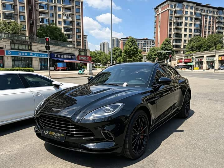 Aston Martin DBX, 2021 — купить в Йошкар-Оле под ключ