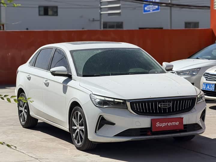 Geely Emgrand, 2023 — фото 3 из 9