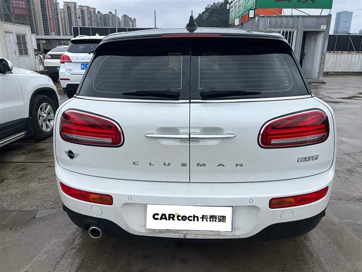Mini Clubman, 2023 — фото 8 из 9