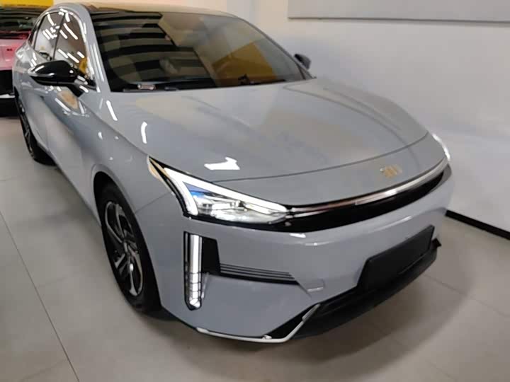 Geely Galaxy L6, 2023 — фото 4 из 9