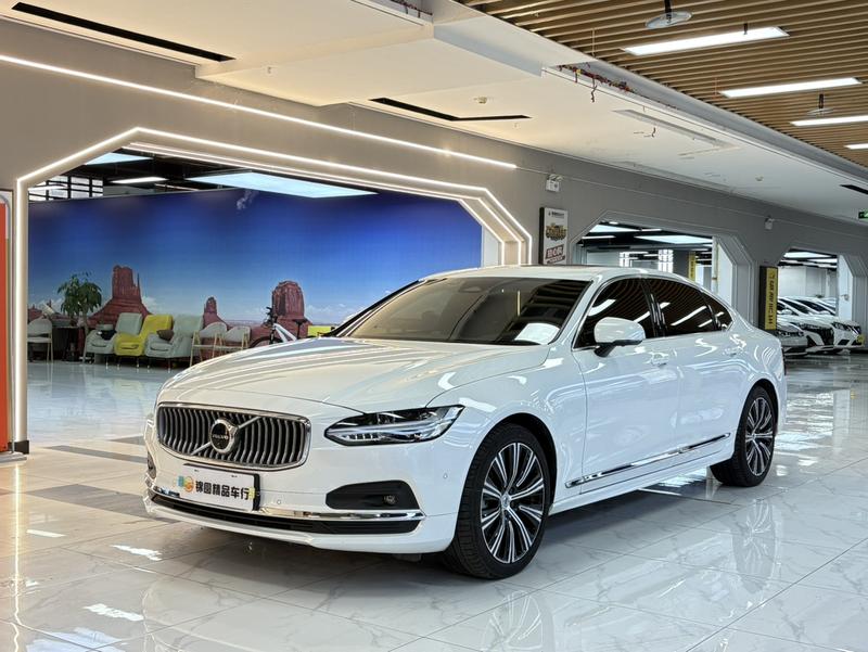 Volvo S90, 2024 — купить в Костроме под ключ