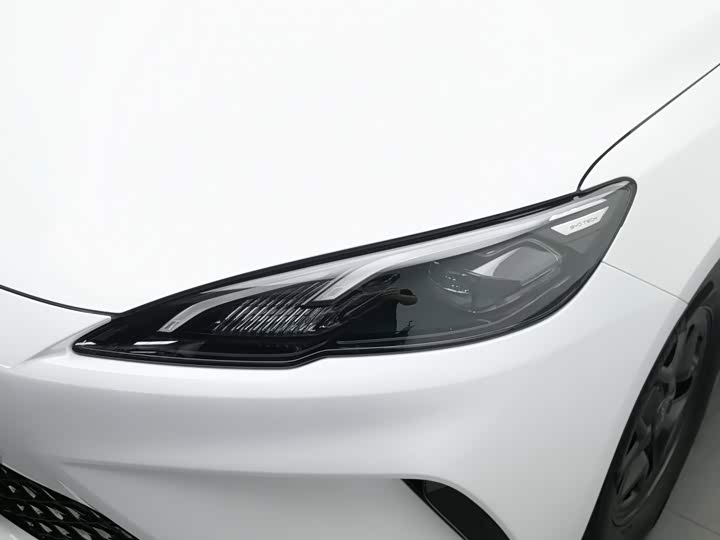 BYD Seal 05 DM-i Hybrid, 2025 — фото 7 из 9