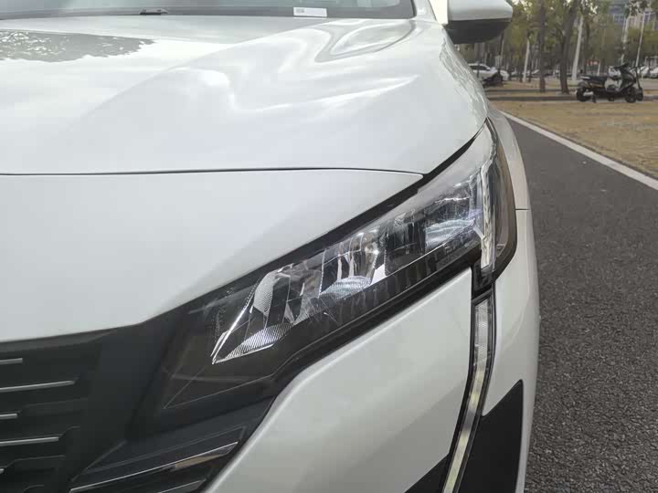Peugeot 408, 2024 — фото 8 из 9
