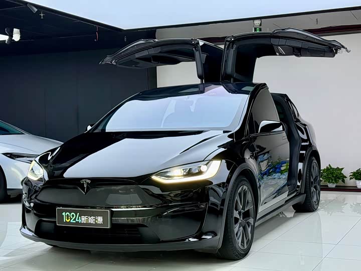 Tesla Model X, 2024 — купить в Перми под ключ