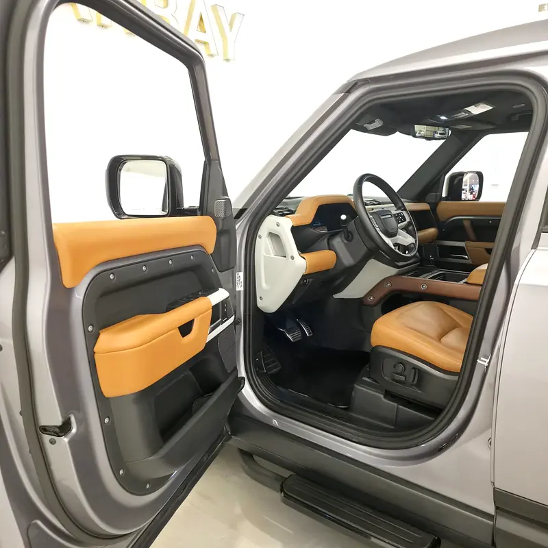 Land Rover Defender, 2024 — фото 10 из 10
