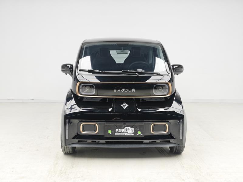 Baojun KiWi EV, 2022 — фото 2 из 12