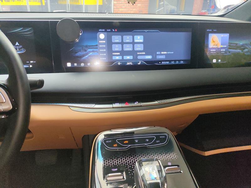 Dongfeng Forthing Xinghai V9, 2026 — фото 8 из 12