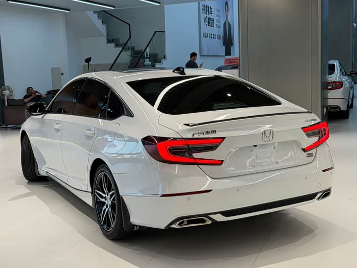 Honda Accord, 2022 — фото 6 из 9