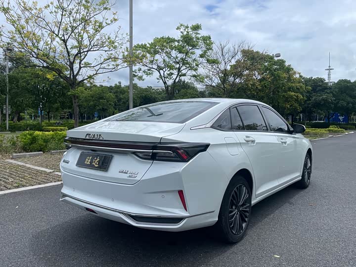 Dongfeng Aeolus Yixuan Max, 2023 — фото 7 из 9