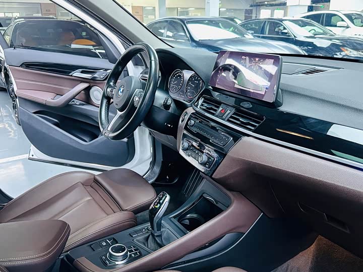 BMW X1, 2021 — фото 7 из 9
