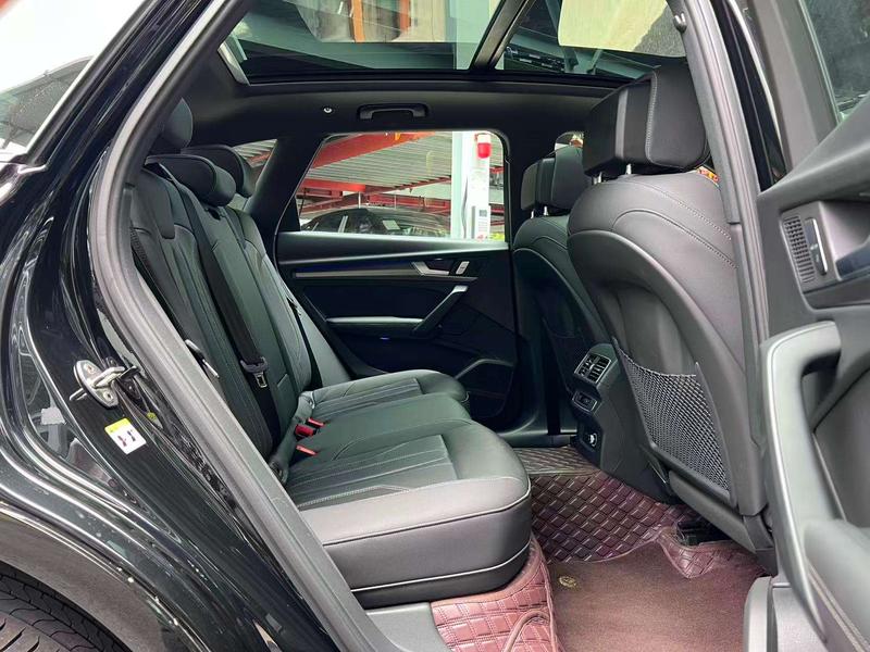 Audi Q5L, 2023 — фото 9 из 12