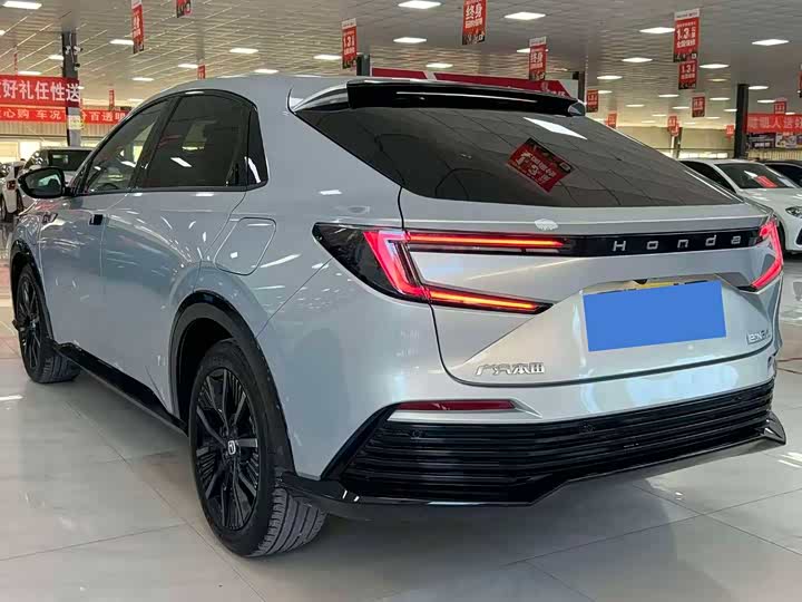 Honda e:NP2, 2024 — фото 7 из 9