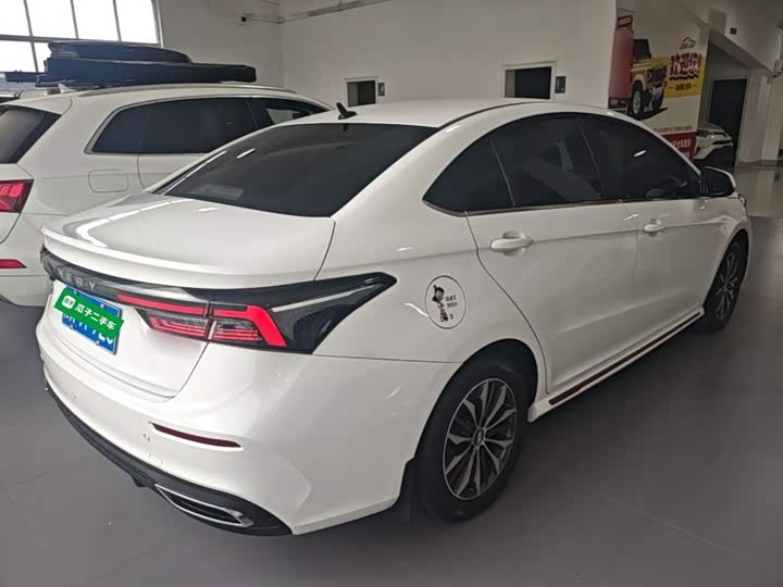Chery Omoda S5 (Arrizo 5 Plus), 2024 — фото 7 из 9