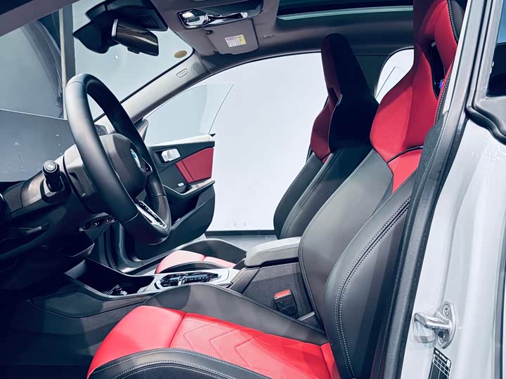 BMW 2 Series, 2024 — фото 6 из 9