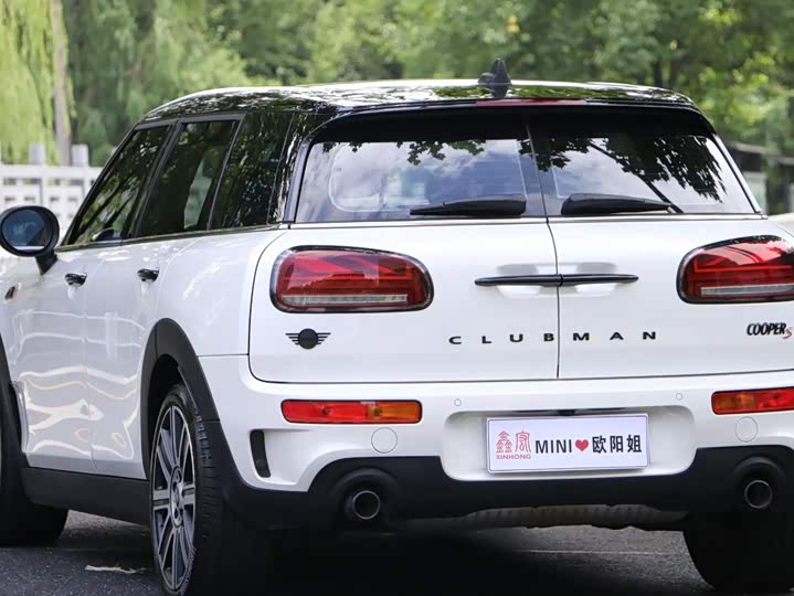 Mini Clubman, 2024 — фото 6 из 9
